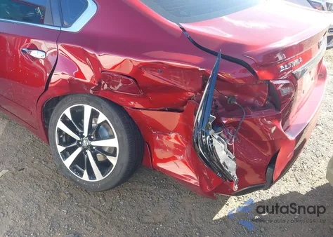 2018 Nissan Altima 2.5 Sr from USA, damaged, VIN 1N4AL3AP5JC273837